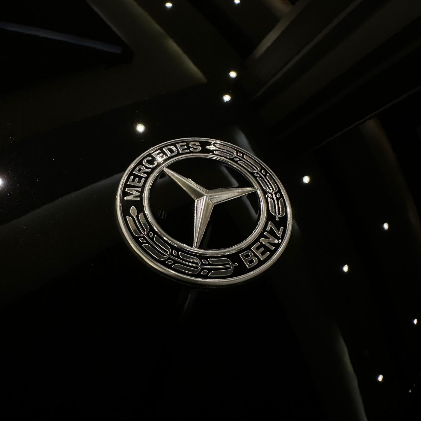 MERCEDES E 200