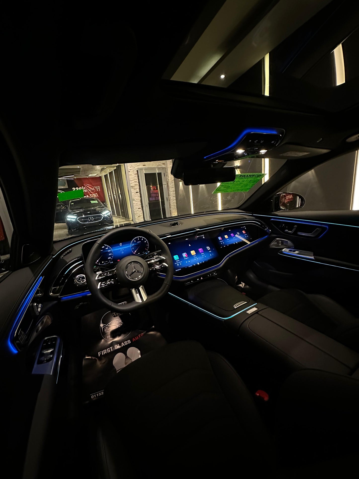 MERCEDES E 200