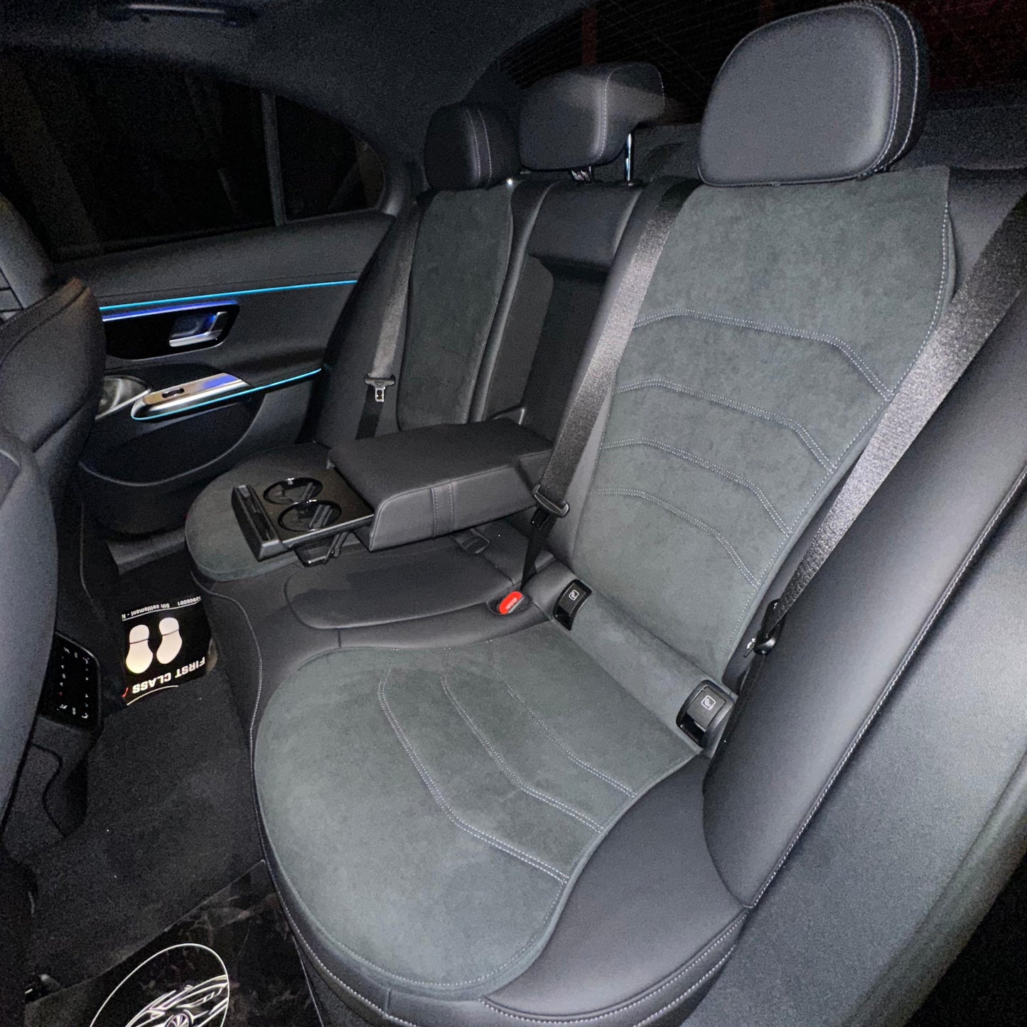 MERCEDES E 200