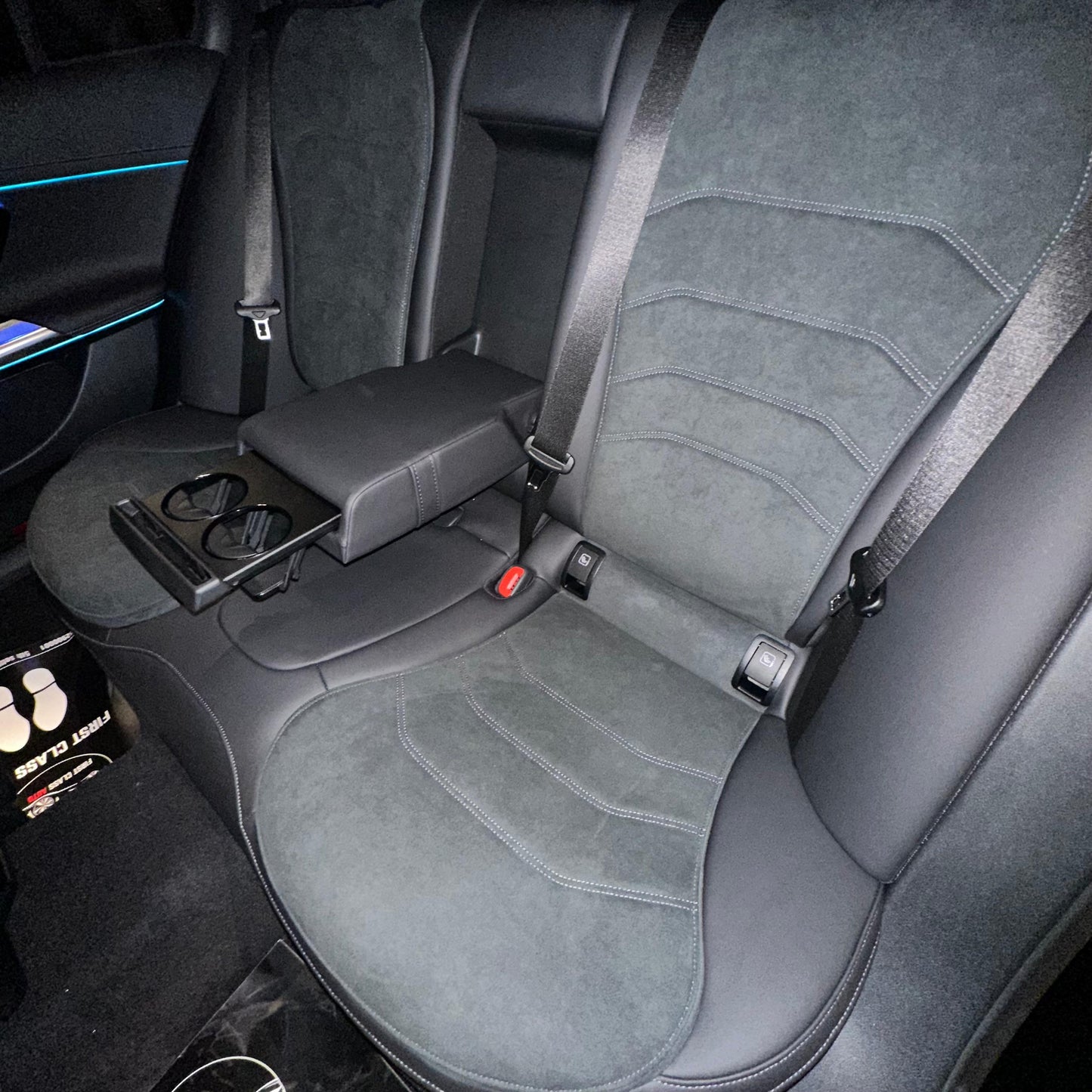 MERCEDES E 200