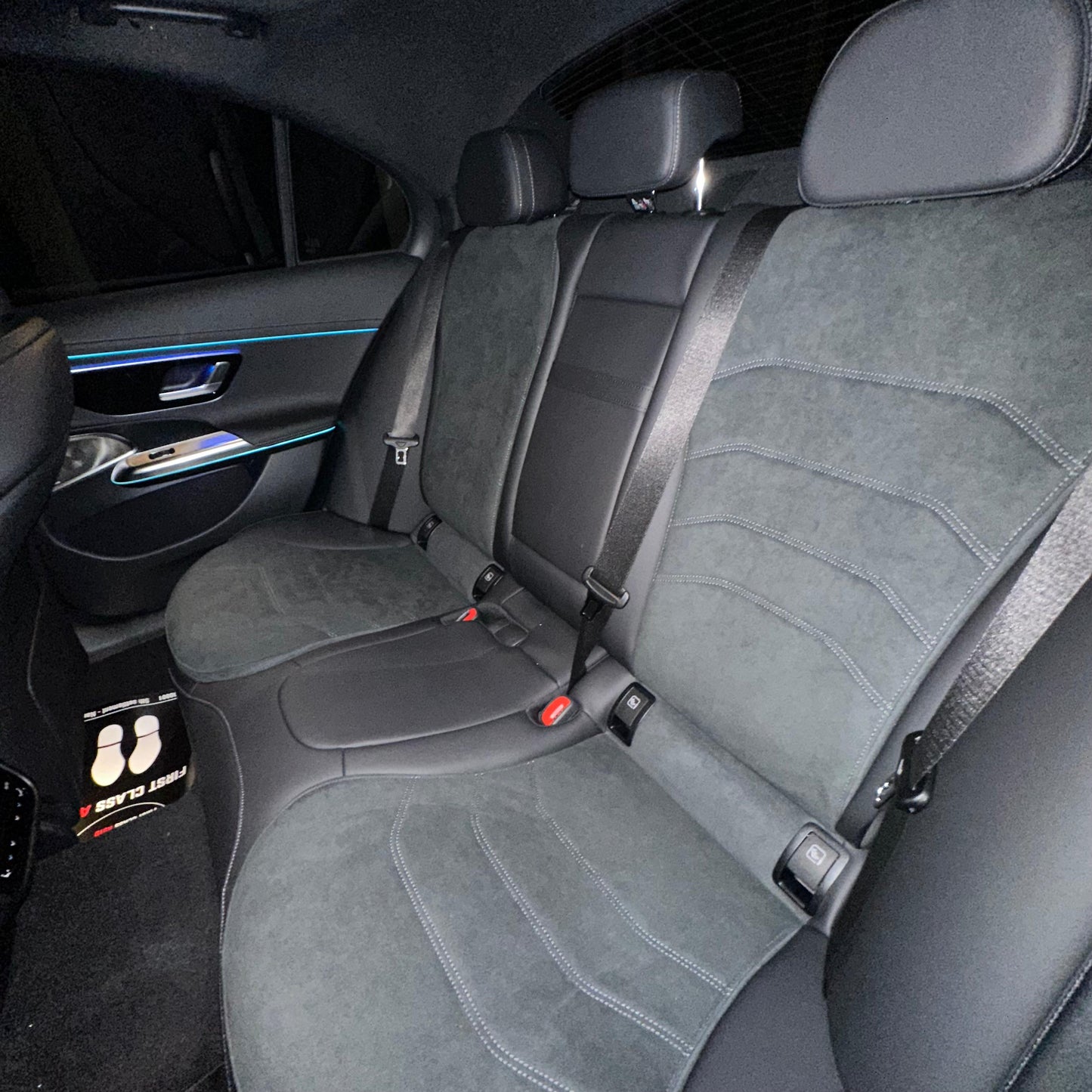 MERCEDES E 200