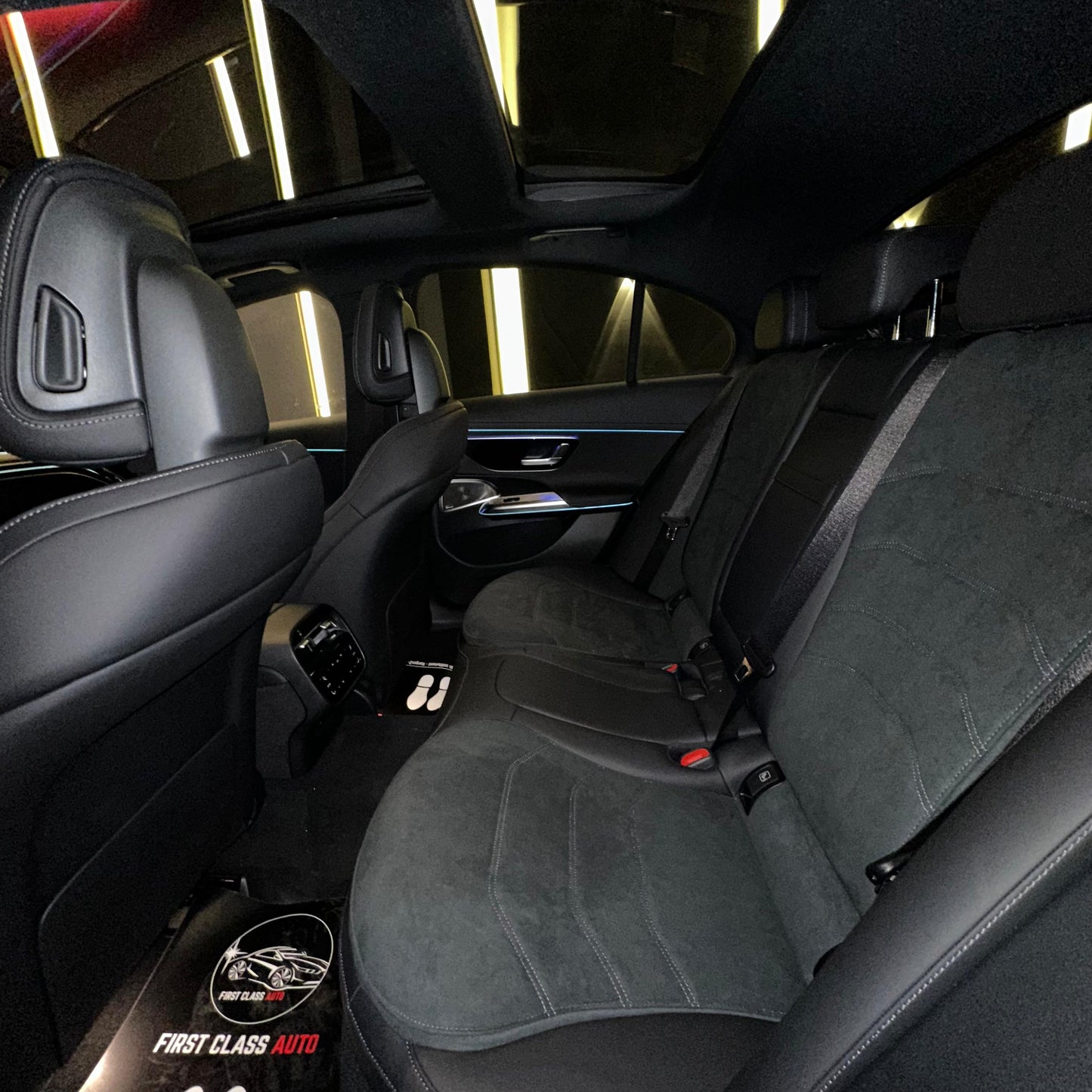 MERCEDES E 200